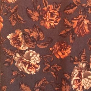 3/$10 Van Heusen Floral